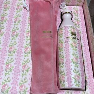 Stanley love shack fancy all day slim - blooming heirloom 20oz